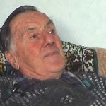 Vic Henderson - Operation Crusader: Sidi Rezegh, Battalion Looses (Long Clip) Vic Henderson - Operation Crusader: Sidi Rezegh, Battalion Looses (Long Clip)