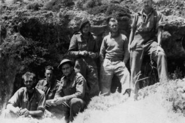 Date: 31 May 1941
Ref: DA-10636-F
New Zealand soldiers awaiting evacuation from Crete, 31 May, 1941. Photographer unidentified Kiwis awaiting evacuation from Crete